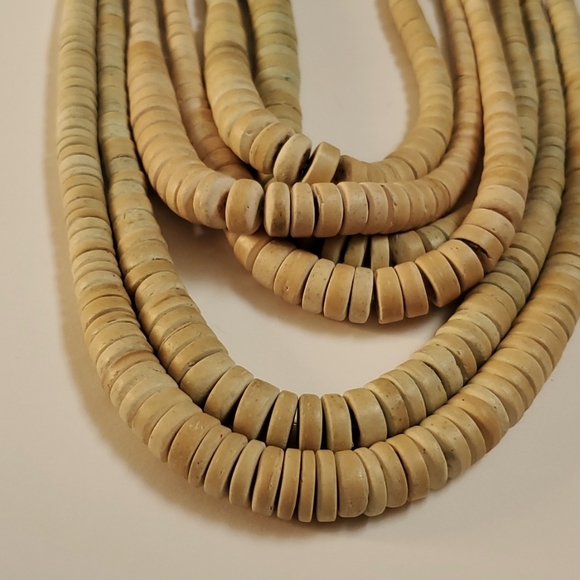 Beaded Boho necklace - Picture 2 of 3